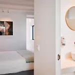 Les Deux Mariettes Maison Rose