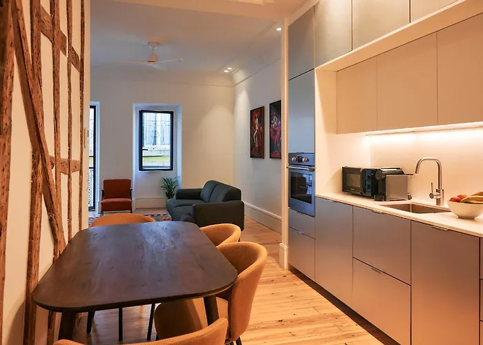 Les Deux Mariettes Maison Rose ליסבון