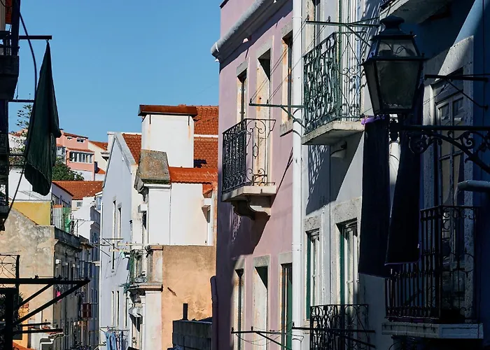Les Deux Mariettes Maison Rose ליסבון