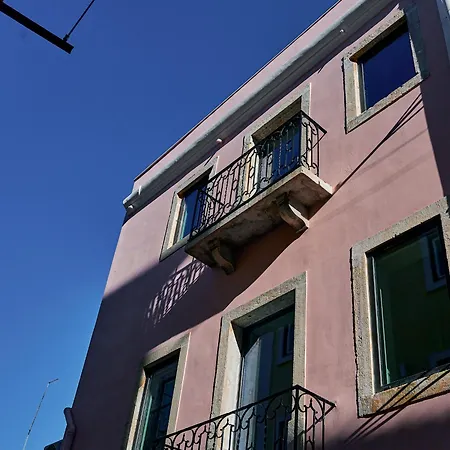 Les Deux Mariettes Maison Rose *